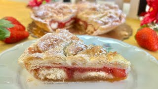 Incredibile torta di pasta sfoglia facile e deliziosa con mele fragole e albicocca