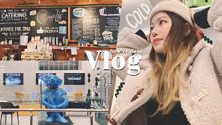 ENG) NZ Vlog 🇳🇿뉴질랜드 직장인 일상 브이로그 - 1일 3카페ㅣ출근룩ㅣ점심피크닉ㅣ퇴근 후 영어공부ㅣ해외일상ㅣ외국 브이로그ㅣKorean Designer Vlog