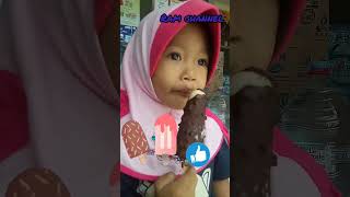 makan es krim lagi #shorts