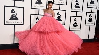 Top 10 Rihanna's outfits