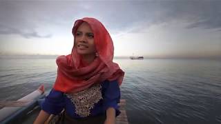 film perempuan dalam perahu - oxfam  1