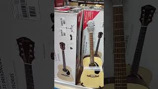 WOW! Guitarra Acústica Fender en COSTCO #shorts