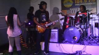 MOEISH perform REAL REVOLUTION REBEL