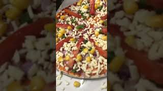 Food video pizza #viral #viralshorts #viralvideo #100kview @areyouhungry3512 @foodiesaao @GugaFoods