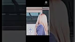 Rosé doesn't care 🤣🤣 #shorts #blackpink #rosé #blackpinkfunny #kpop #parkchaeyoung #subscribe