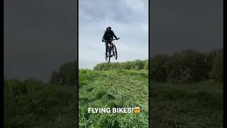 It’s not always wheelies😅-#Ebike #Jump #trick #biikelife #wheelie #bike #viral #london #surron