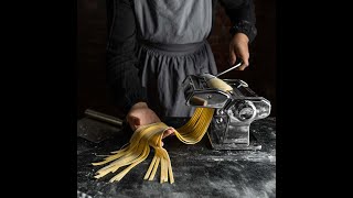 Cutting Fettuccine Pasta with a Pasta Machine