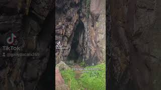 Life-size painting of Jesus found in a cave! Davaar Island, Scotland 🏴󠁧󠁢󠁳󠁣󠁴󠁿🦁❤️‍🔥🌞⚡️