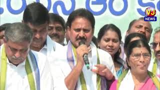 Guntur YSRCP formation day celebrations at party central office, Tadepalli