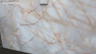 Cristallo Quartzite Countertops & Slabs