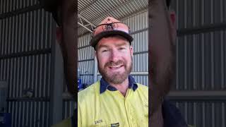 #Bloopers from today when trying to do an into! #farming #australia #mechanix_wear