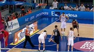 Espectacular mate de Nemanja Bjelica ante Real Madrid en el 3ºpartido de semifinales ACB 11/12