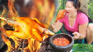 Primitive Technology : Catch wild chicken and Roasted chicken recipe - Eating delicious