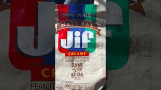 Jif peanut butter square t cutter action