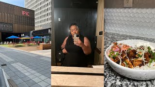 VLOG | soo I went on a lil date, IPIC solo movie date, chipotle bowl recipe, getting back to myself