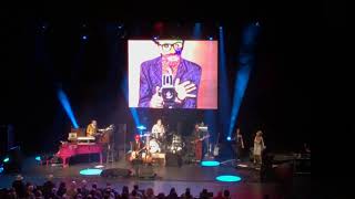 ELVIS COSTELLO & THE IMPOSTERS - 11/5/16 THE OAKDALE THEATRE IN WALLINGFORD, CT