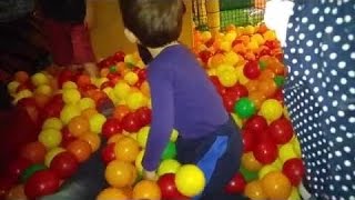 Giant Indoor Playground Place for Kids Play Centre Funny with Balls,Plastic Ball Pit