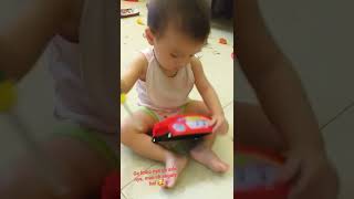 anak bayi memperbaiki mainan #shorts #shortsfund #shortsvideo