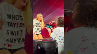 Taylor Swift Took This Fan Into VIP..!