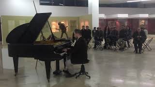 At the Entrance, a chant   О Уласку, пјесма piano improvisation