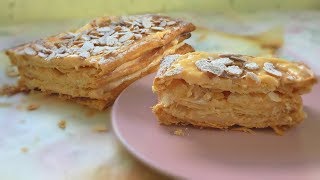 MIL FOLHAS COM CREME DE PASTELEIRO E AMÊNDOAS TORRADAS