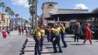 The Minions perform at Universal Orlando!