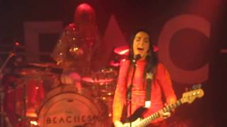 THE BEACHES - GIVE IT UP  Kingston Ontario  Dec 18