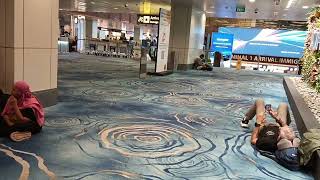 Nice to see that the passengers can enjoy in Singapore Changi Airport while waiting for flight