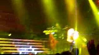 Complicated-live in montreal Avril Lavigne