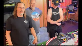 Carrera Digital Slot Car Race! Mopar Grudge Match! 2 69' Road Runners vs. 70' Daytona.