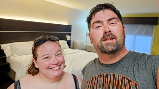 Our CRAZY Travel Day & Hurting My Shoulder!!!