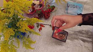 TAROT & Horoskop WODNIK Pazdziernik 2022