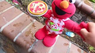 Singing Pizza Elmo Destruction