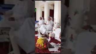 شوف يونس محمود يتي من المبارات العراق وقطر ويحتفل مع الجمهور اما قنات الكاس