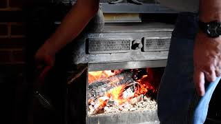 How to operate a ember hearth wood stove