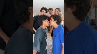 Who's the first to pull out?? #ampworld #brentrivera #lexirivera #piersonwodzynski #andrewdavila