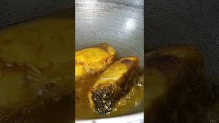 #shorts #shortvideo #trending #viral #youtube #bengalivlog #kolkatacurry #kolkata #shortsfeed #fish