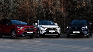 Toyota RAV4 Plug-in Hybrid i rødt, hvitt og blått i anledning nasjonaldagen