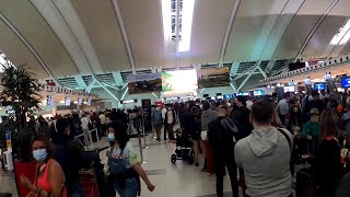 Toronto Pearson Airport Line Ups & Delays! Here's What We Experienced At Check In / Departure