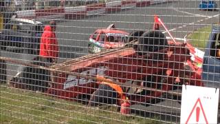 Hednesford Raceway, 13.09.15, 1300 saloons. Billy Smith gets a near miss with his cunning plan.