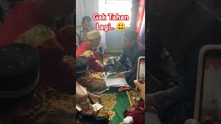 Mempelai Prianya Gak Sabar Lagi