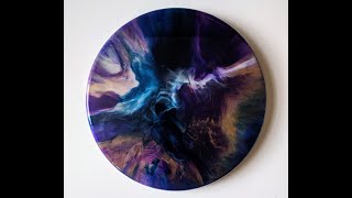 Resin Art on a Lazy Susan: Transforming a Functional Staple into a Mesmerizing Masterpiece