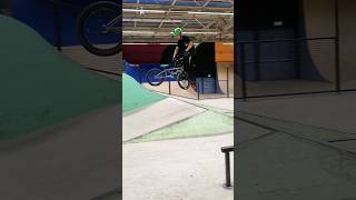 MY CLEANEST TAILWHIP EVER!🤤 #bmx #shorts