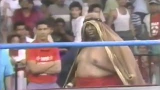 Abdullah The Butcher vs Bruiser Brody