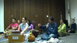 Nirguna Nirmala Nishpapa Ma (Music and Meditation Greater Chicago Naperville Jan.2013)