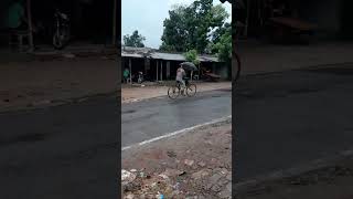 থেমে নেই পথচলা।।#villageview #rain #shortvideo