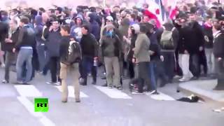 France Anti-Gay-Marriage Rally, Ends With Volent Clash !!