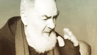 Padre Pio  luce gloriosa di Dio #devotional