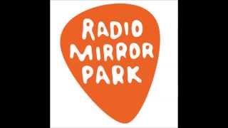 GTA V [Radio Mirror Park] Yeasayer -- Don't Come Close