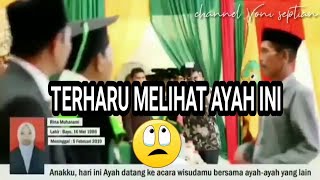 Virallll!!!.Seorang Ayah menggantikan mengambil ijazah wisuda anaknya yang sudah dulu meninggal